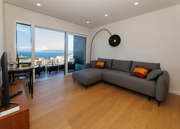 Luxury Narona Sea&city View *