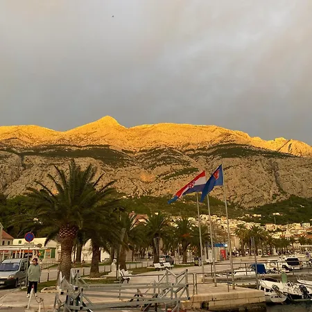 Luxury Narona Sea&city View Appartamento *